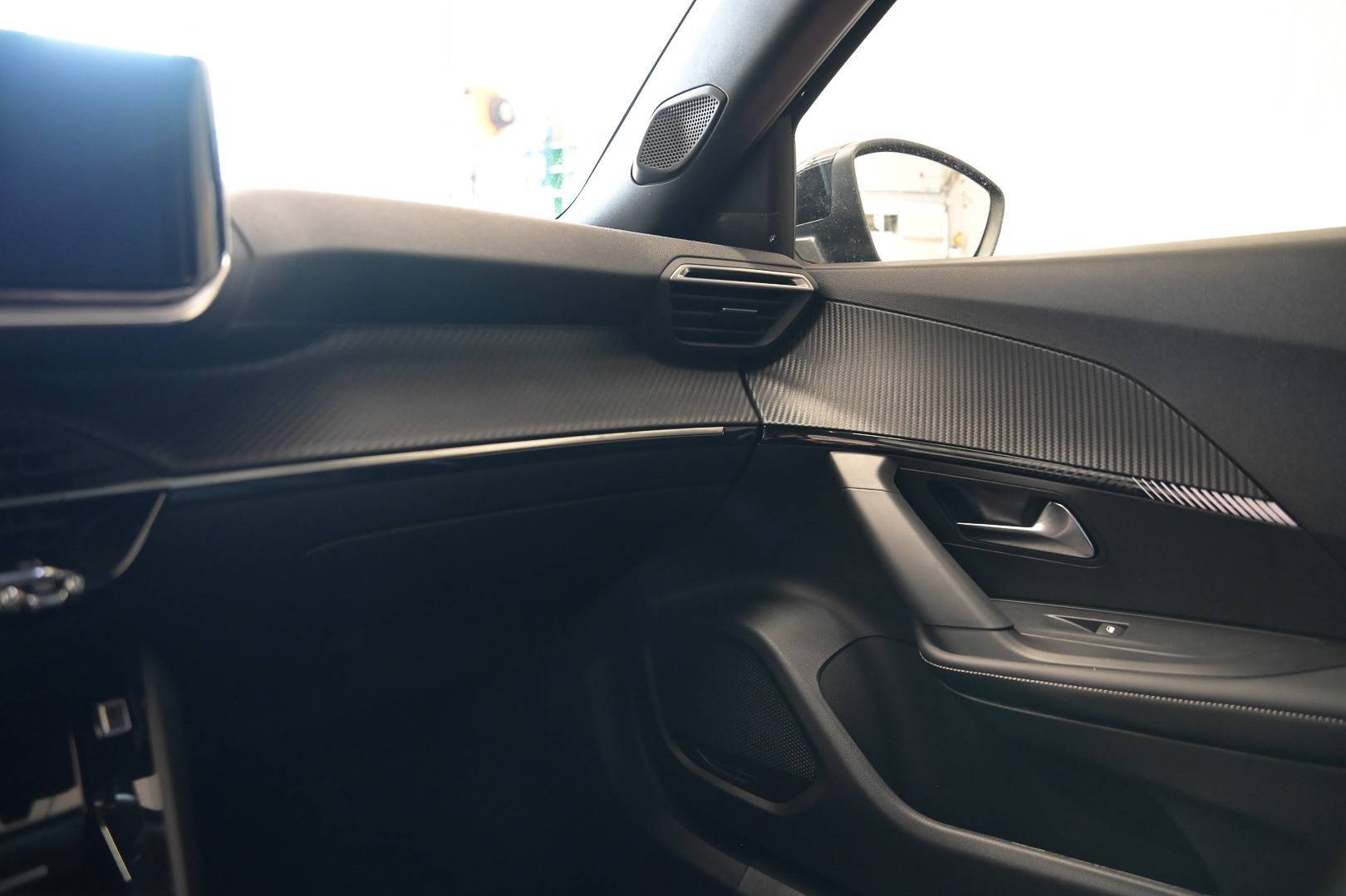 PEUGEOT 2008 - Foto 13
