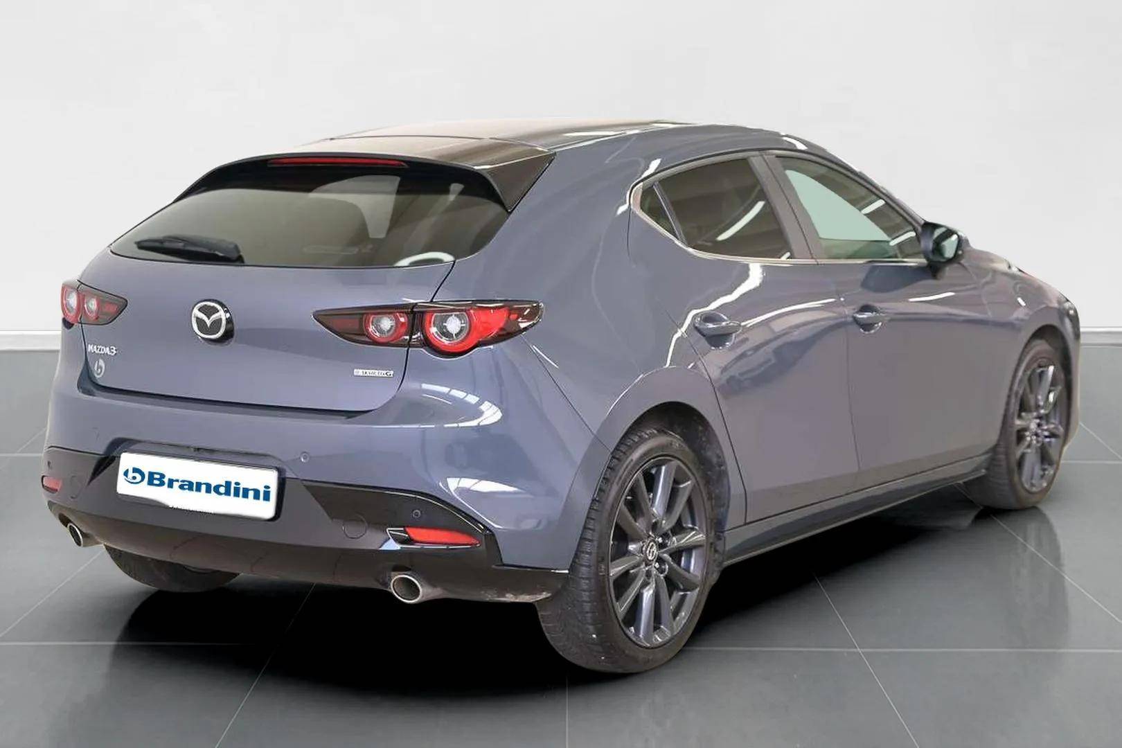 MAZDA 3 - Foto 4