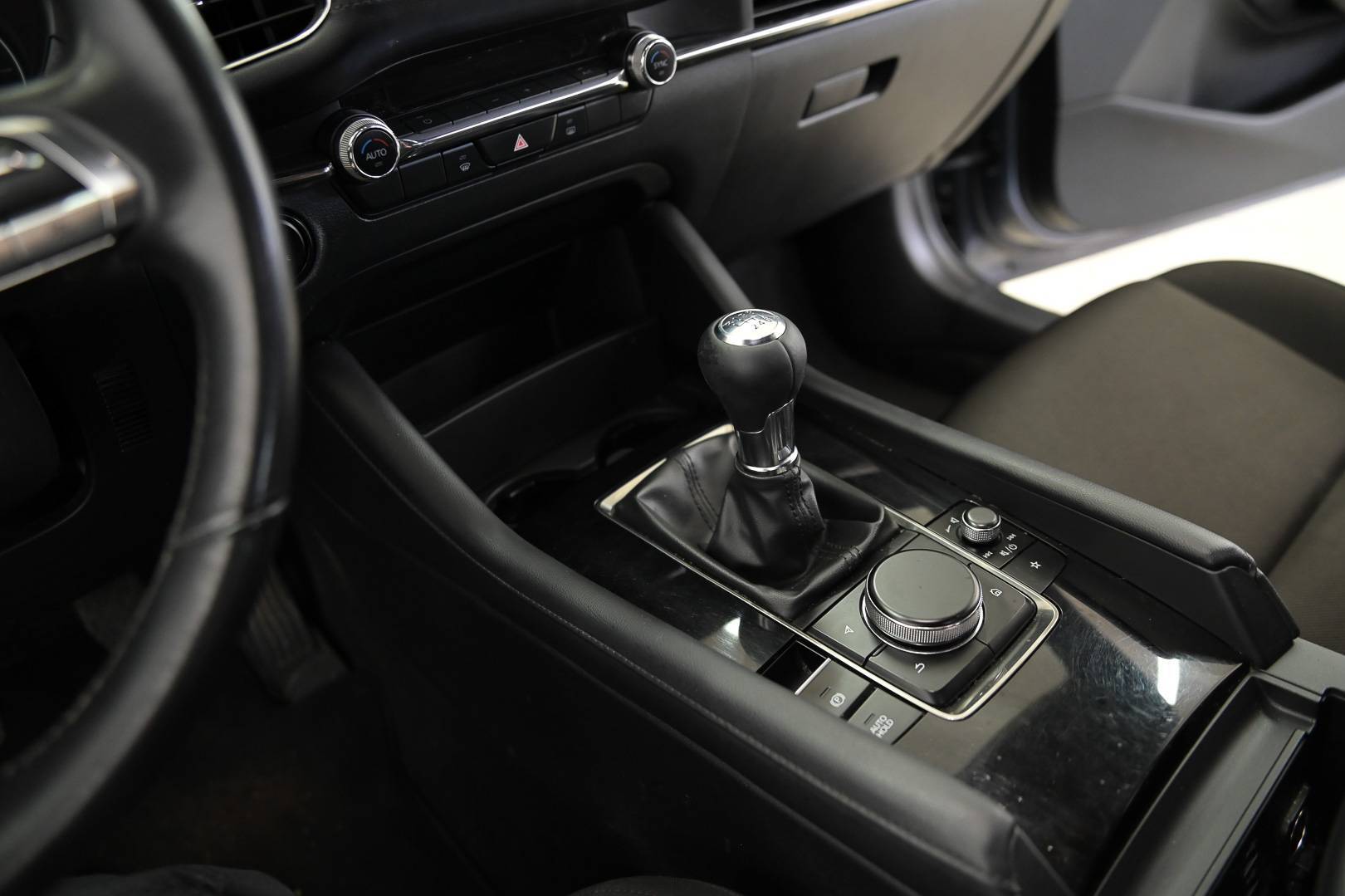 MAZDA 3 - Foto 13