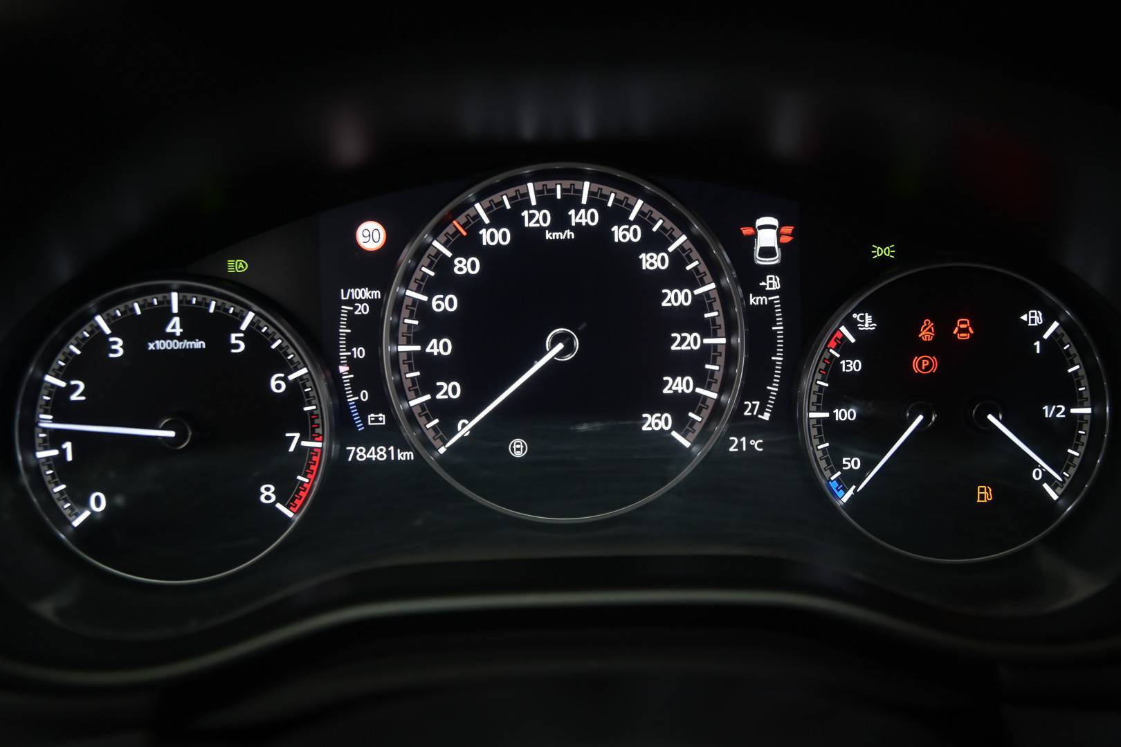 MAZDA 3 - Foto 19