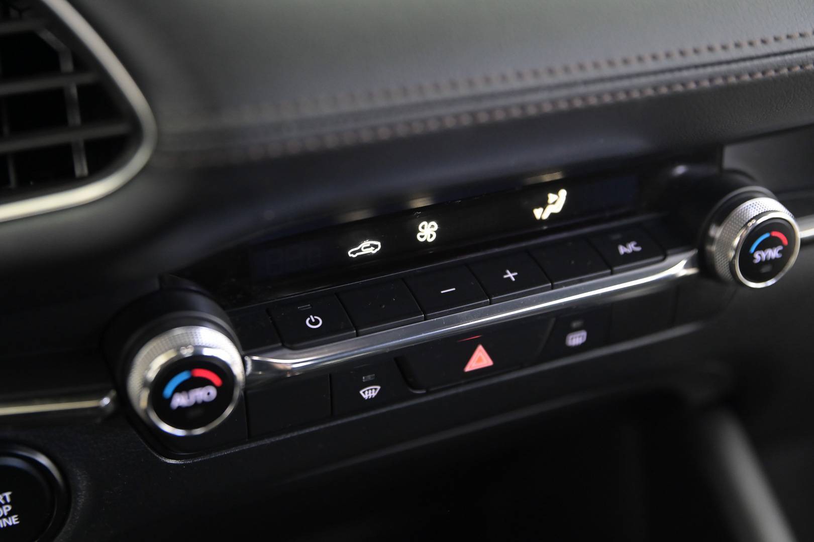 MAZDA 3 - Foto 21