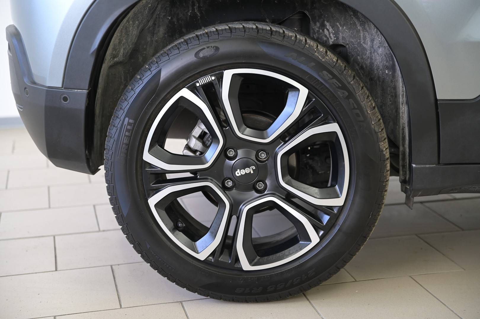 JEEP Avenger - Foto 8