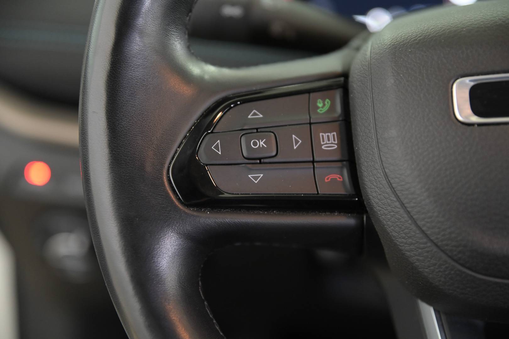 JEEP Compass - Foto 24