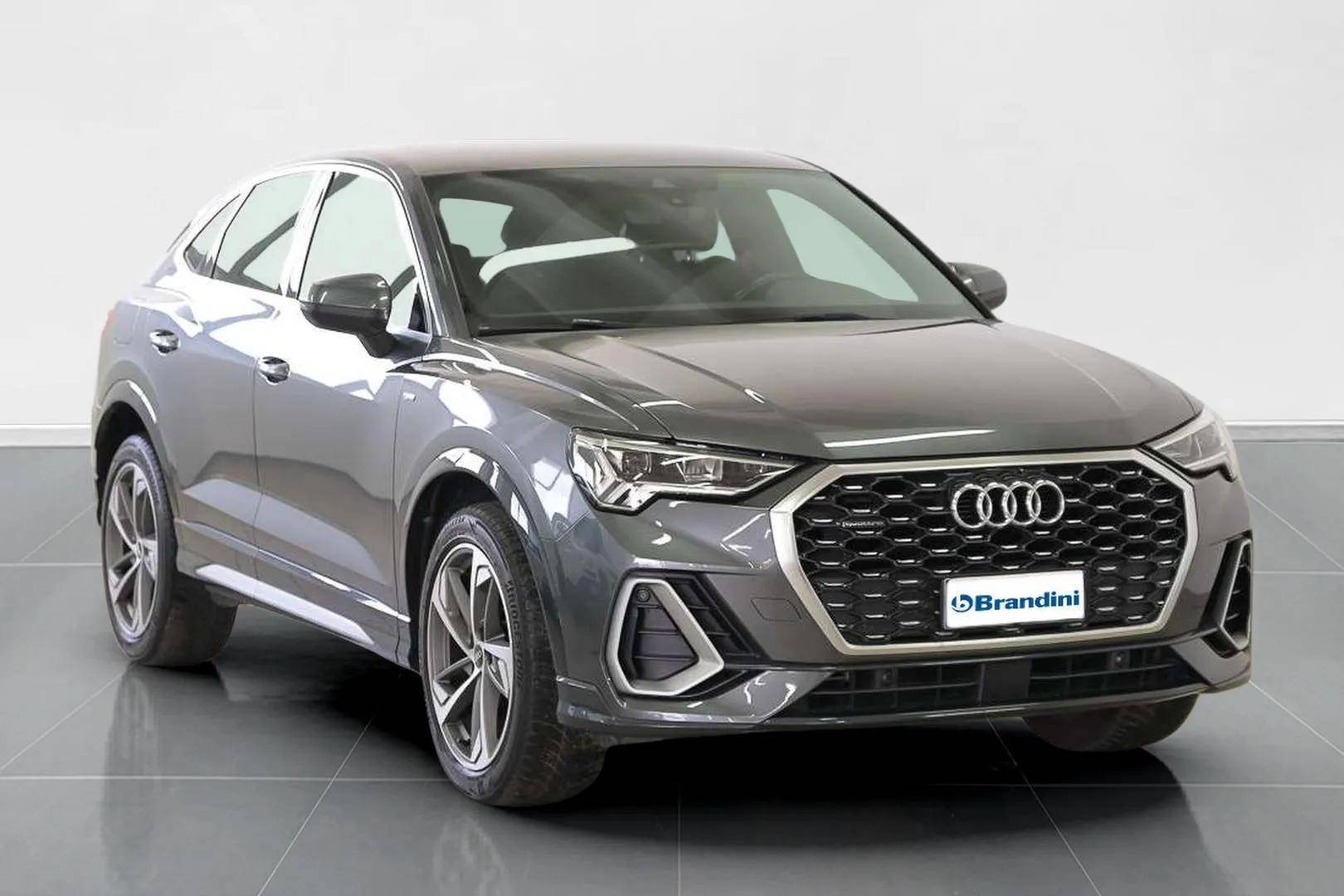 AUDI Q3 - Foto 3