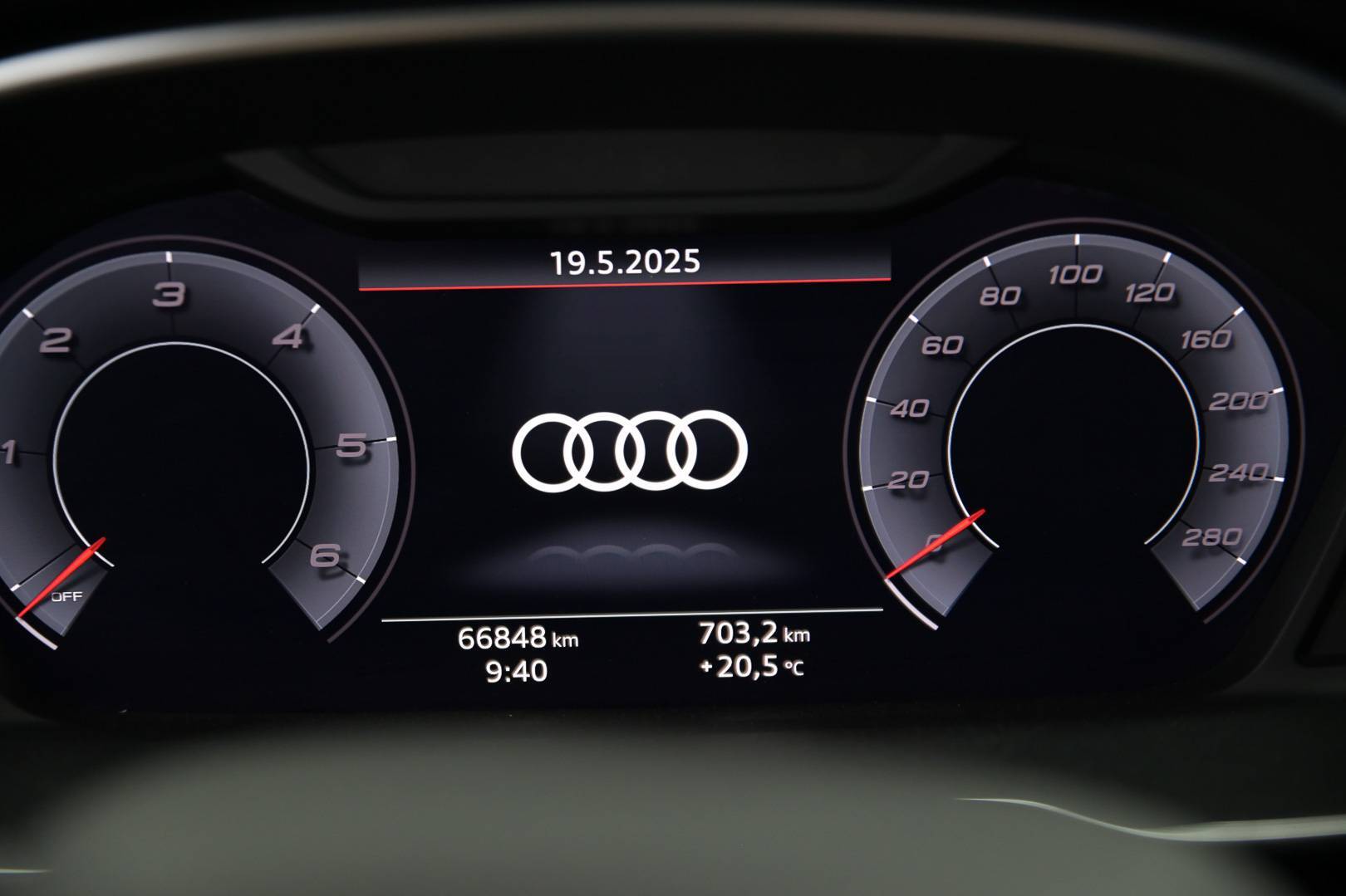 AUDI Q3 - Foto 14