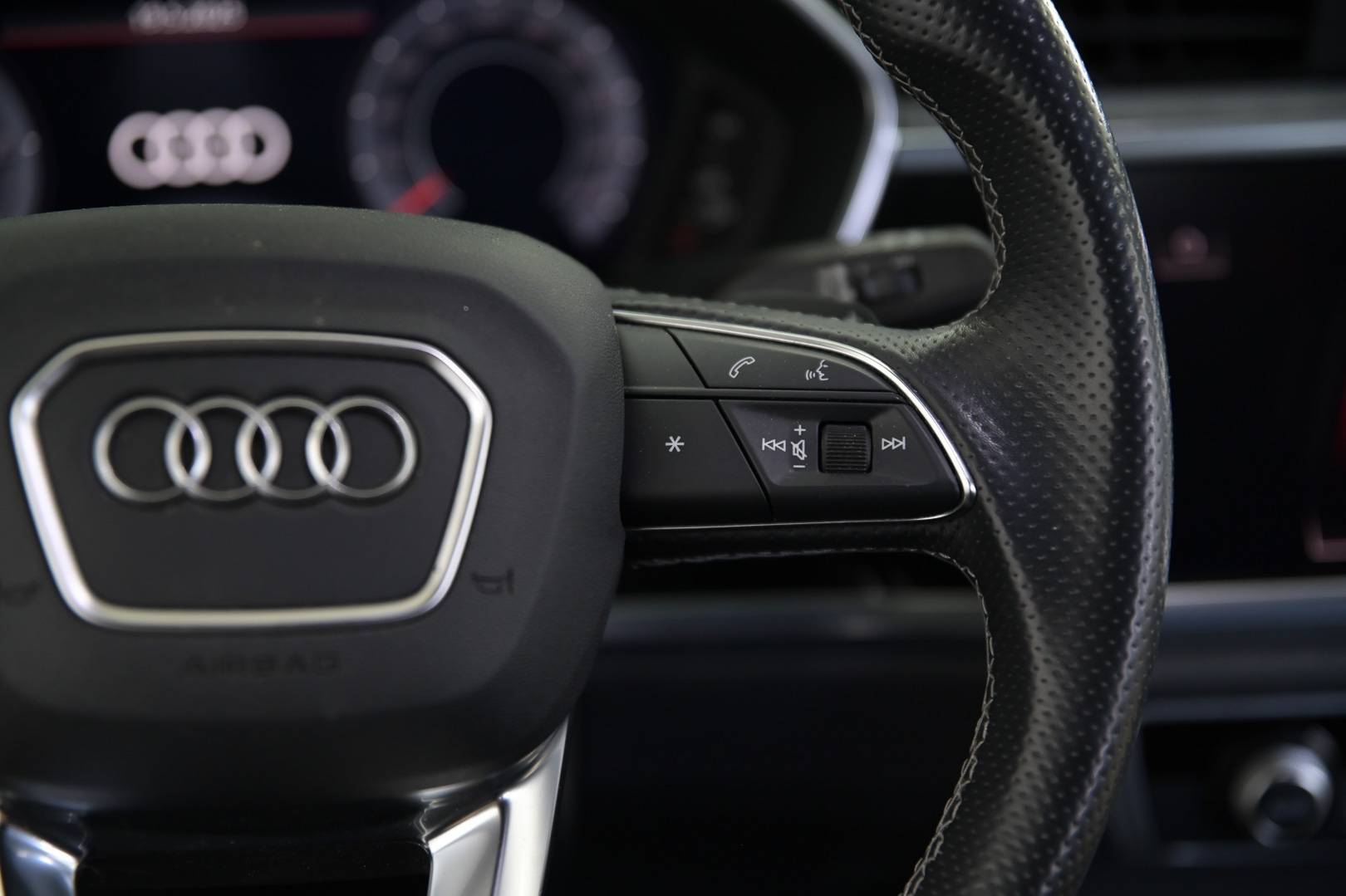 AUDI Q3 - Foto 19