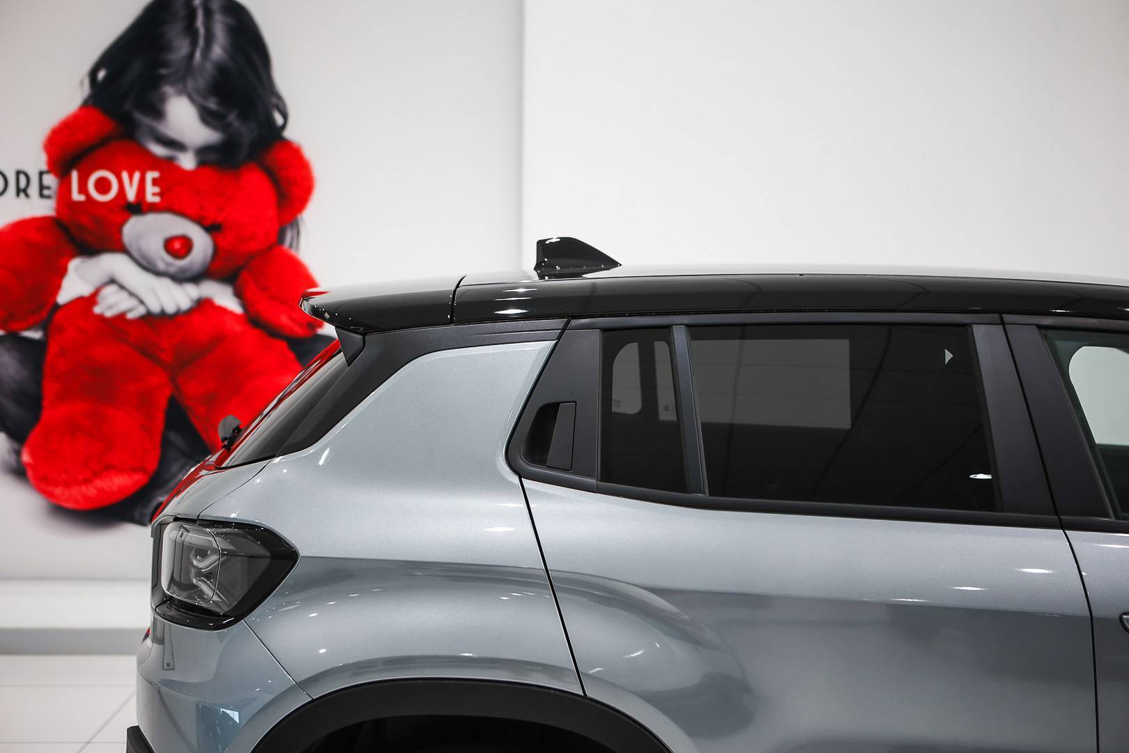 JEEP Avenger - Foto 6