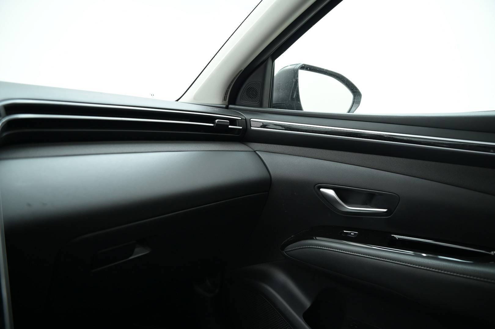HYUNDAI Tucson - Foto 16