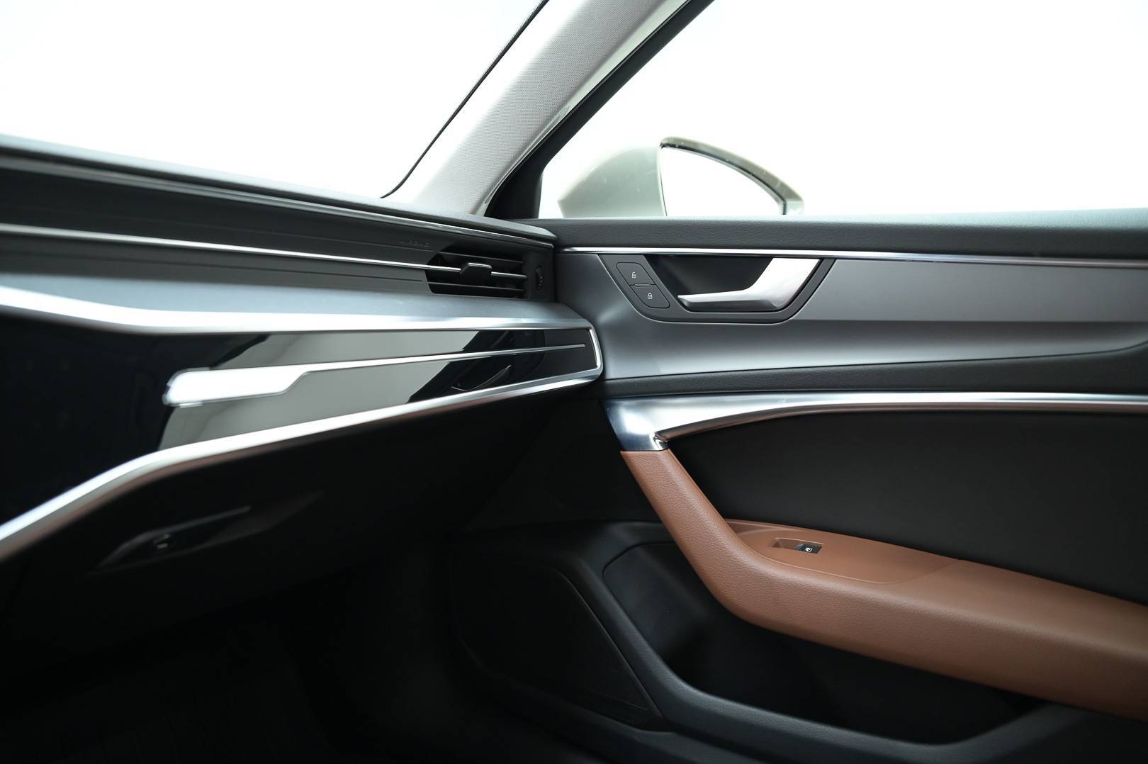 AUDI A6 Allroad - Foto 18
