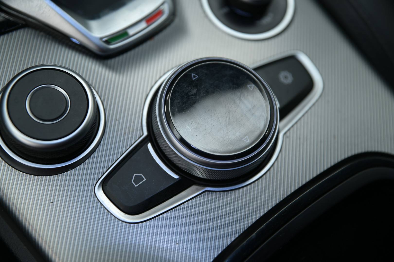 ALFA ROMEO Stelvio - Foto 4