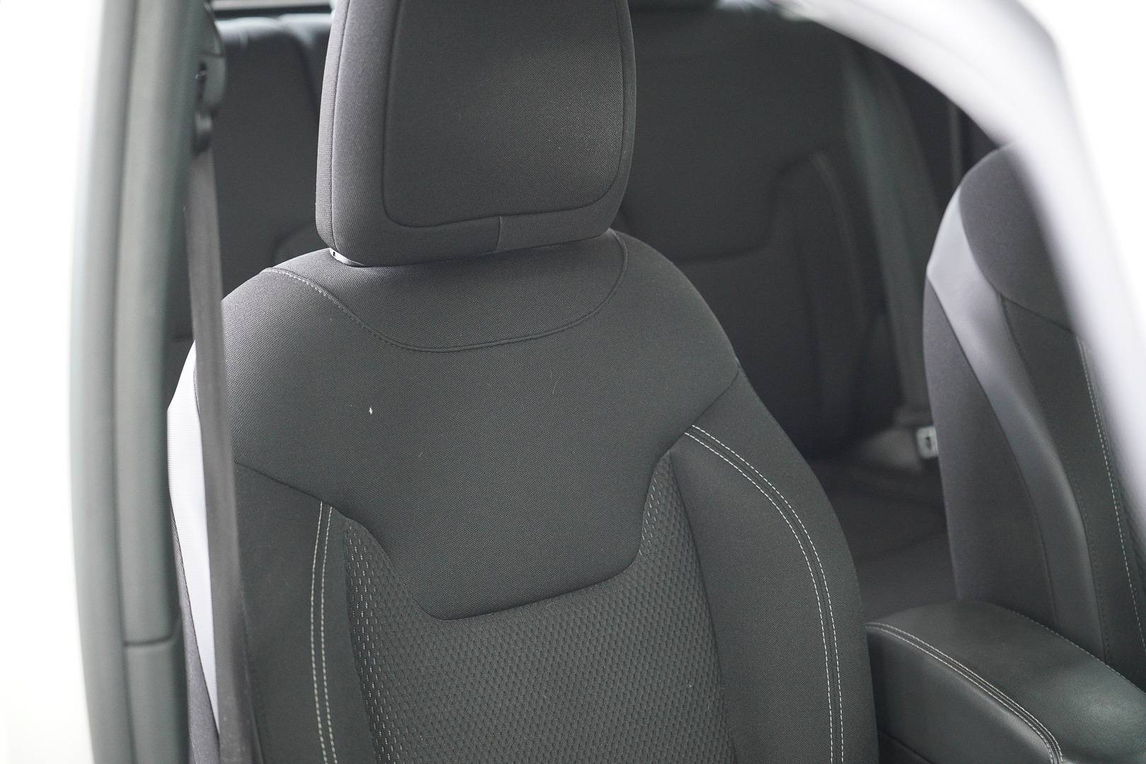 JEEP Renegade - Foto 23