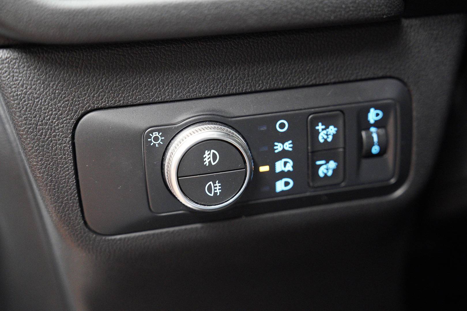 FORD Kuga - Foto 16