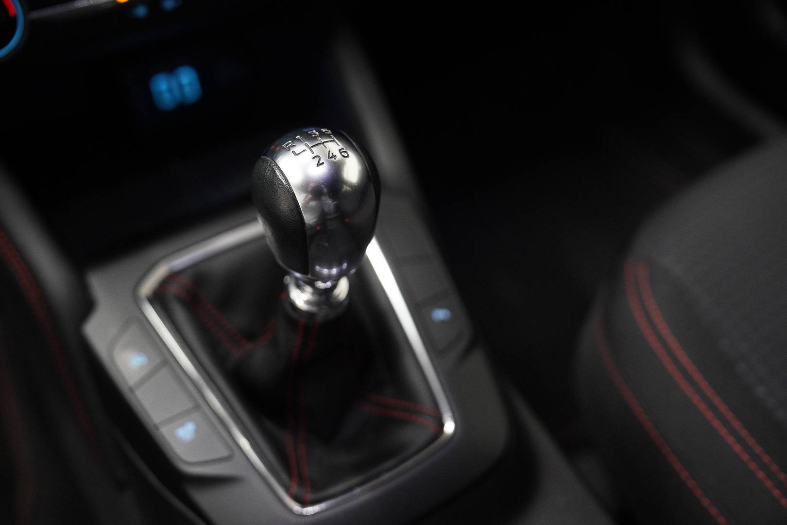 FORD Kuga - Foto 20