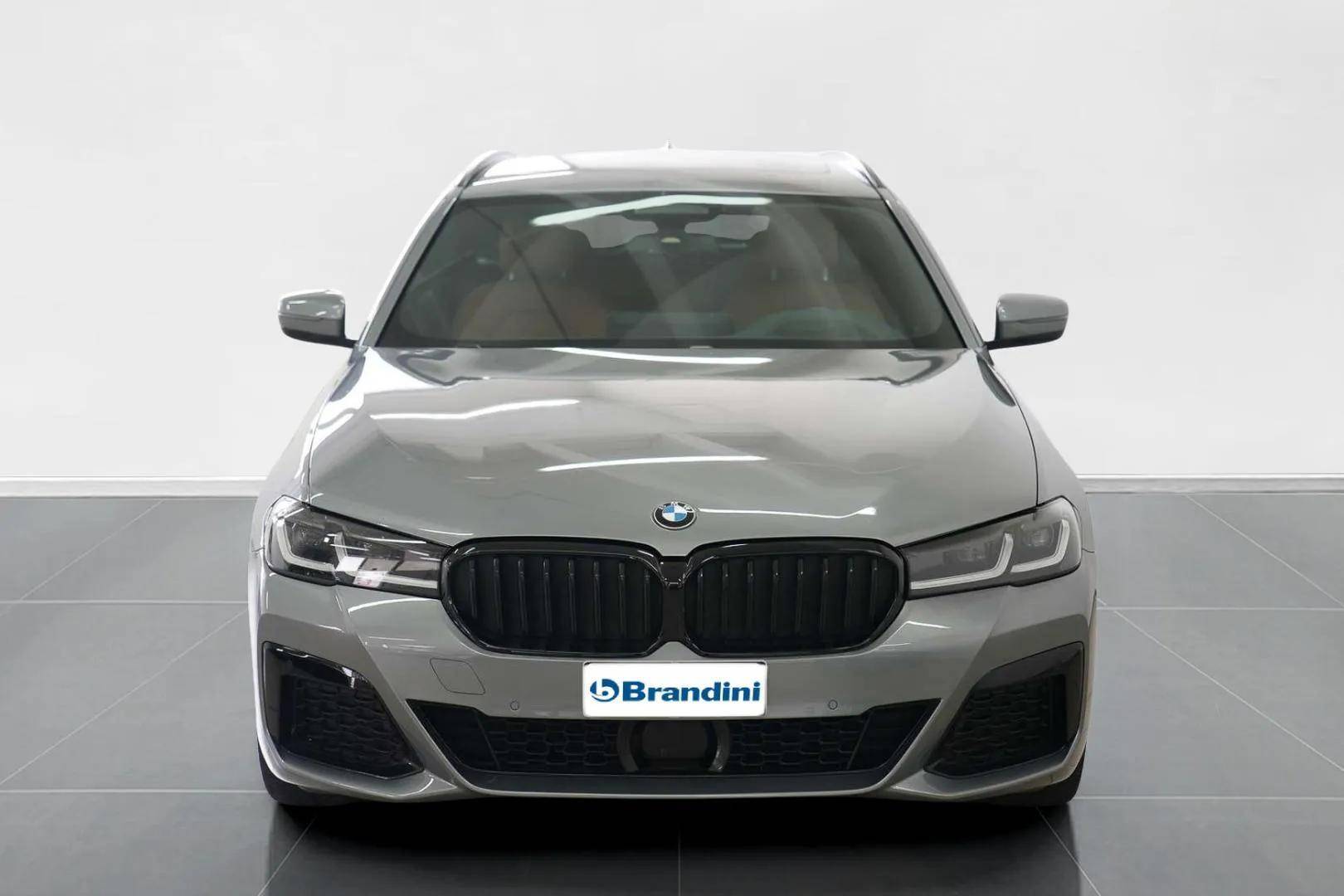 BMW Serie 5 Touring - Foto 2