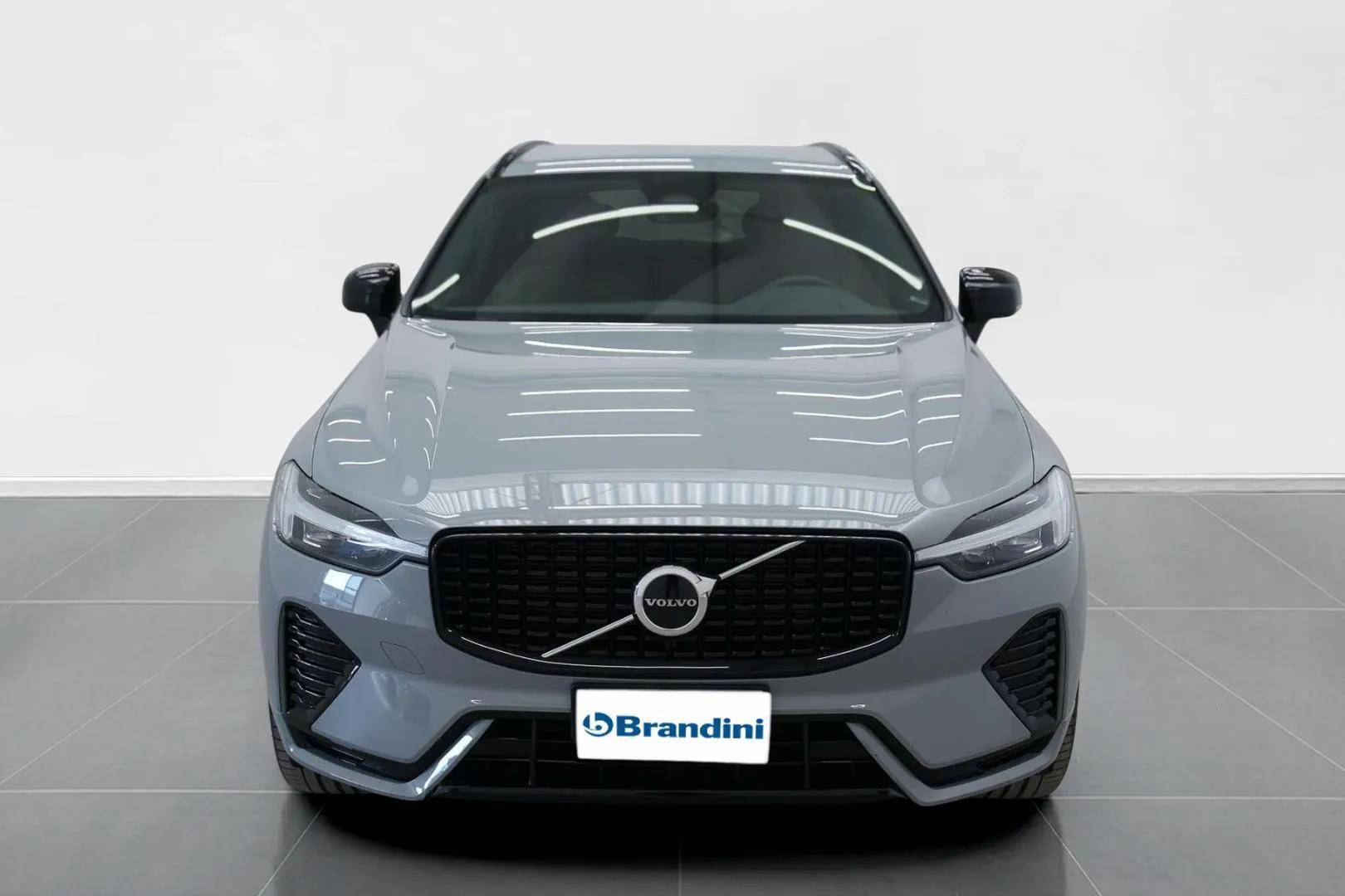 VOLVO XC60 - Foto 2