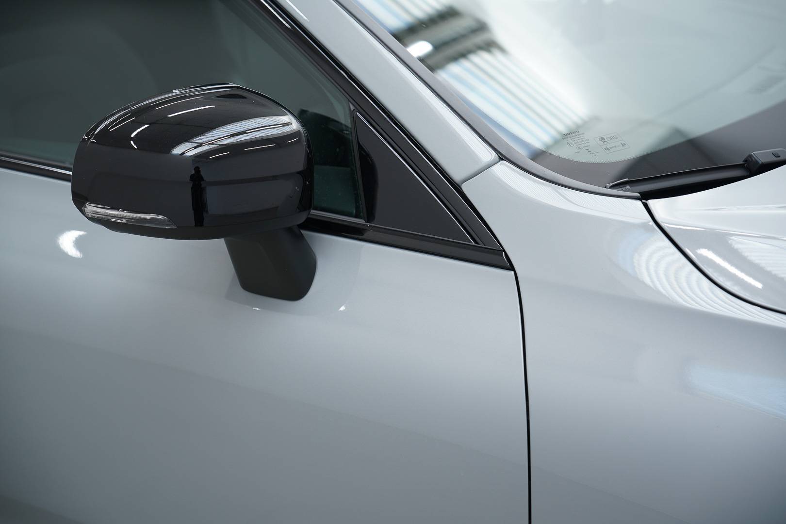 VOLVO XC60 - Foto 5