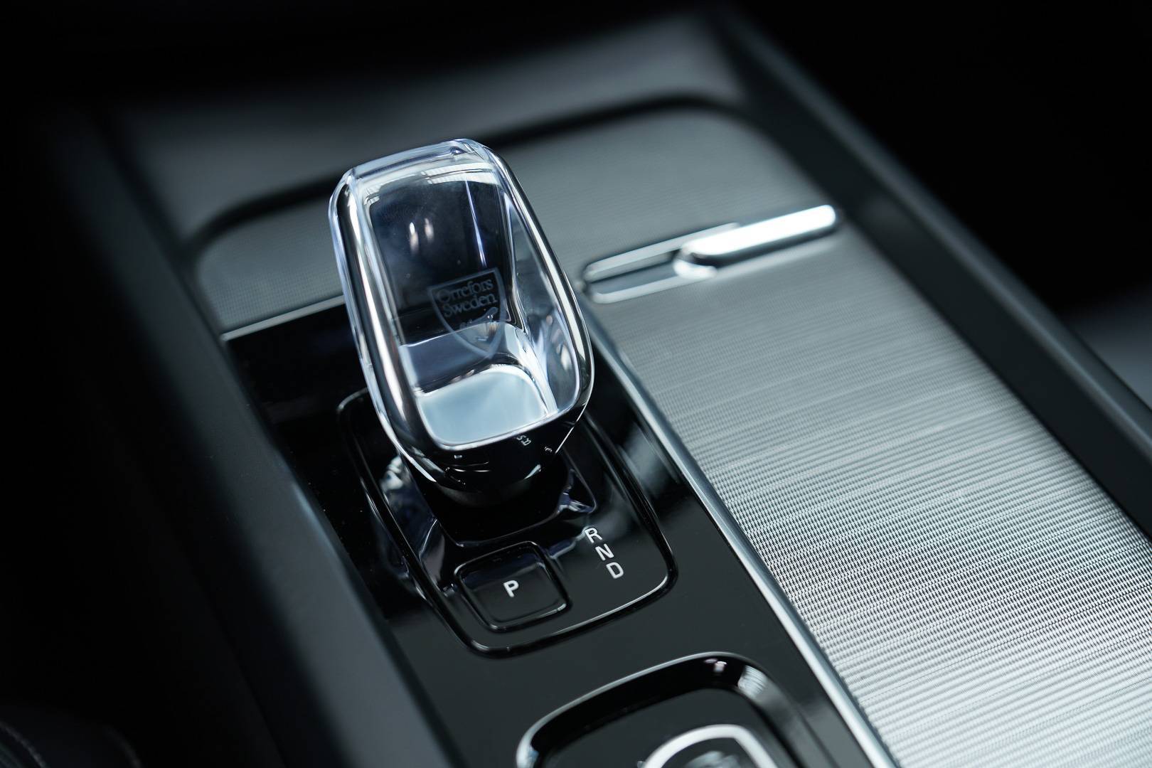 VOLVO XC60 - Foto 17