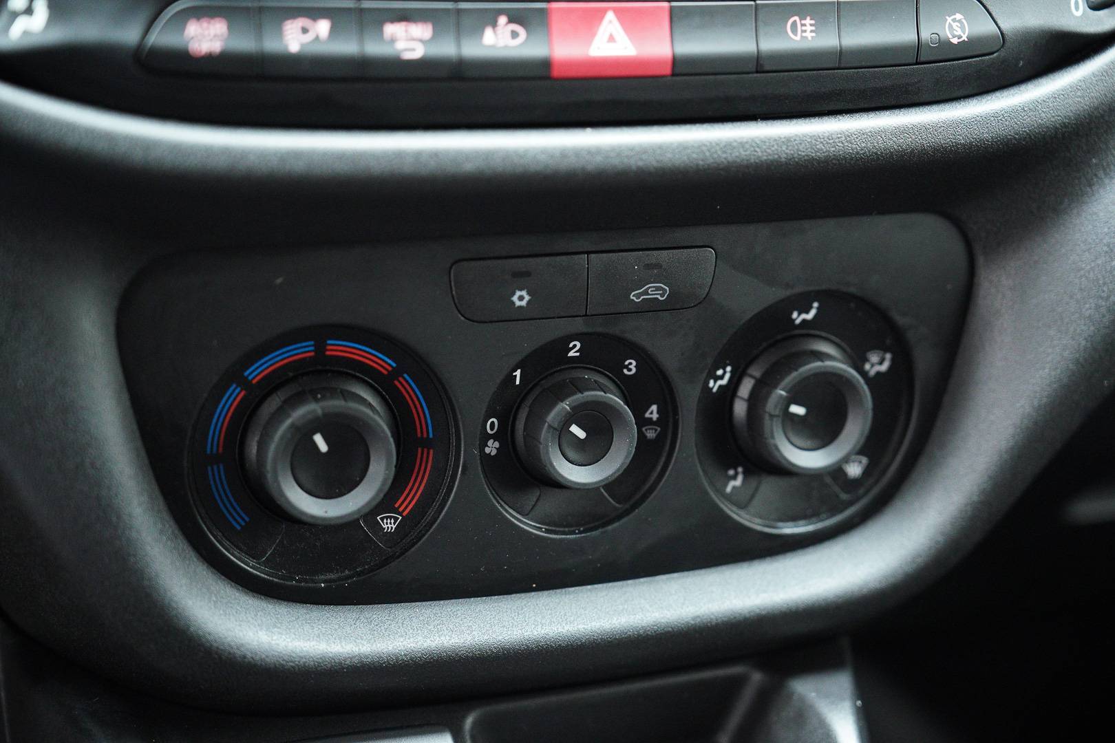 FIAT Doblo Cargo - Foto 16