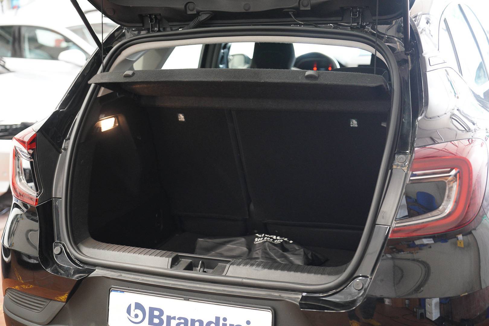 RENAULT Captur - Foto 8