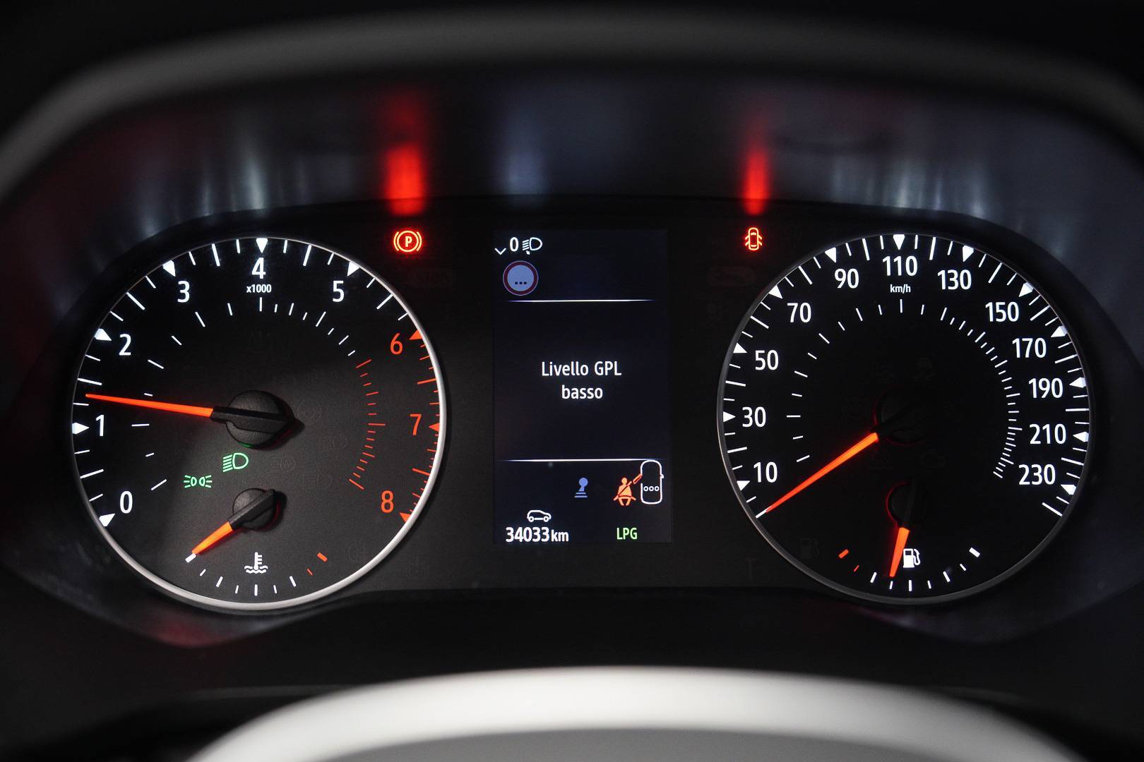 RENAULT Captur - Foto 14