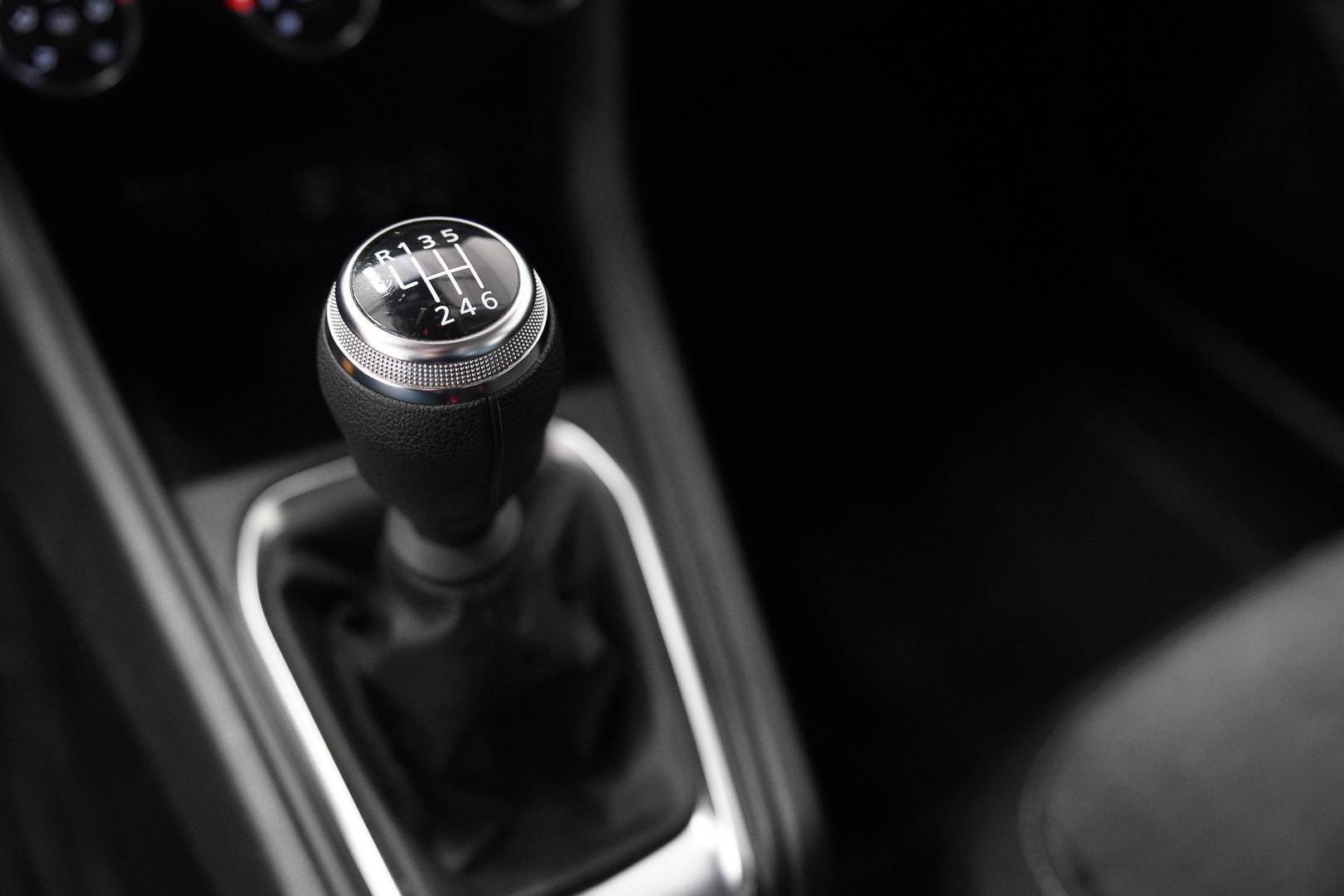 RENAULT Captur - Foto 19