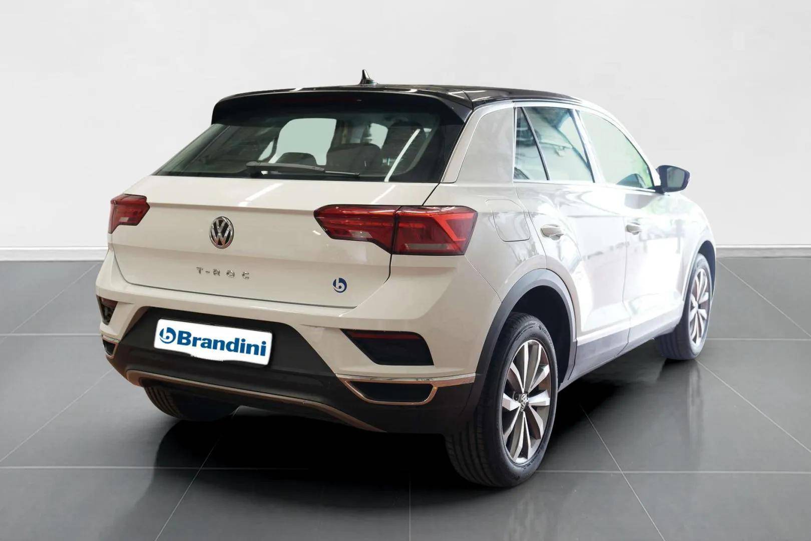 VOLKSWAGEN T-Roc - Foto 7