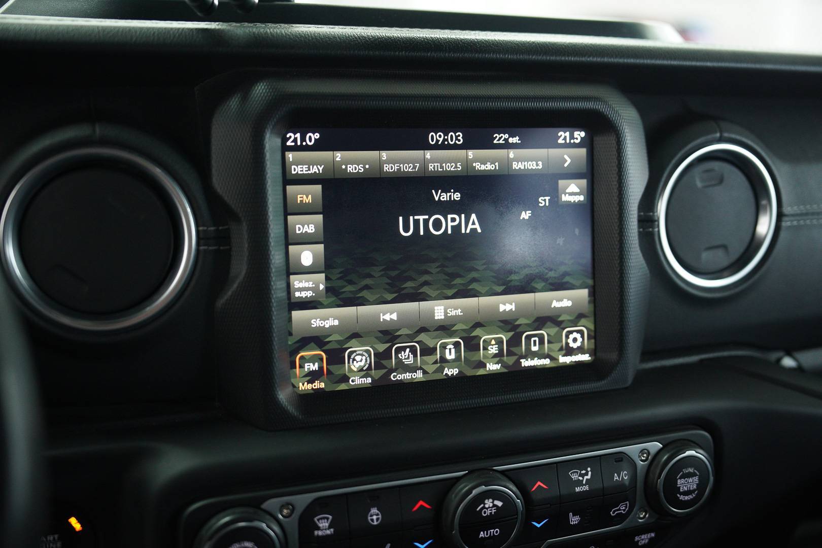JEEP Wrangler - Foto 18
