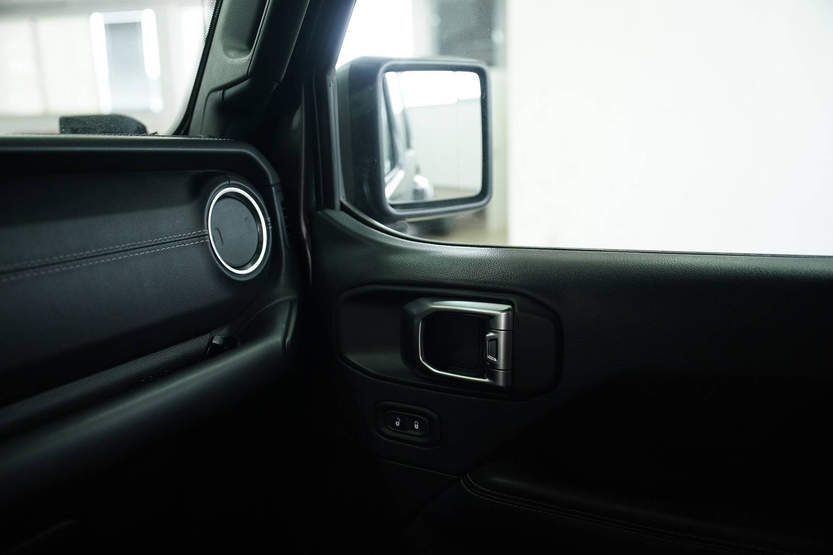 JEEP Wrangler - Foto 22