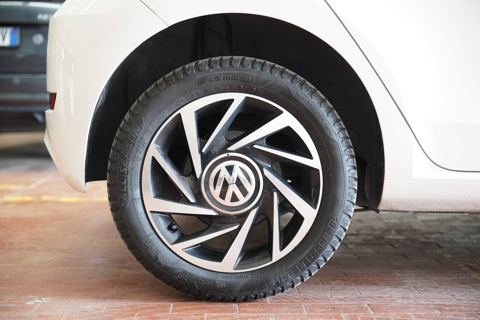 VOLKSWAGEN up! - Foto 6