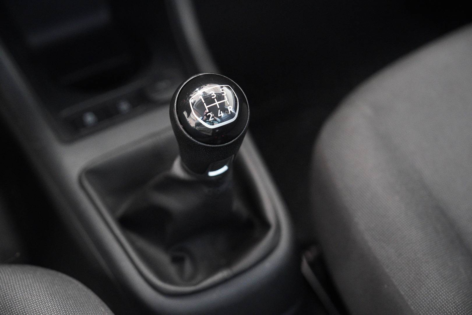 VOLKSWAGEN up! - Foto 17