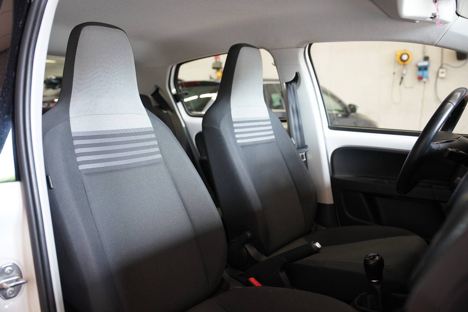 VOLKSWAGEN up! - Foto 19