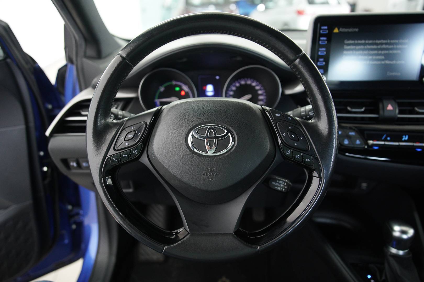 TOYOTA C-HR - Foto 11