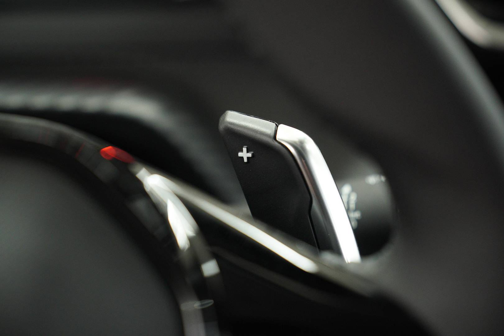 PEUGEOT 208 - Foto 14