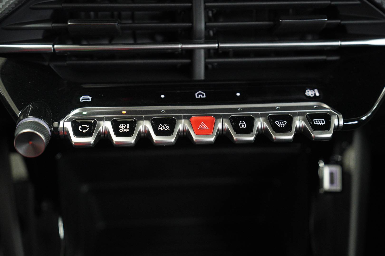 PEUGEOT 208 - Foto 18