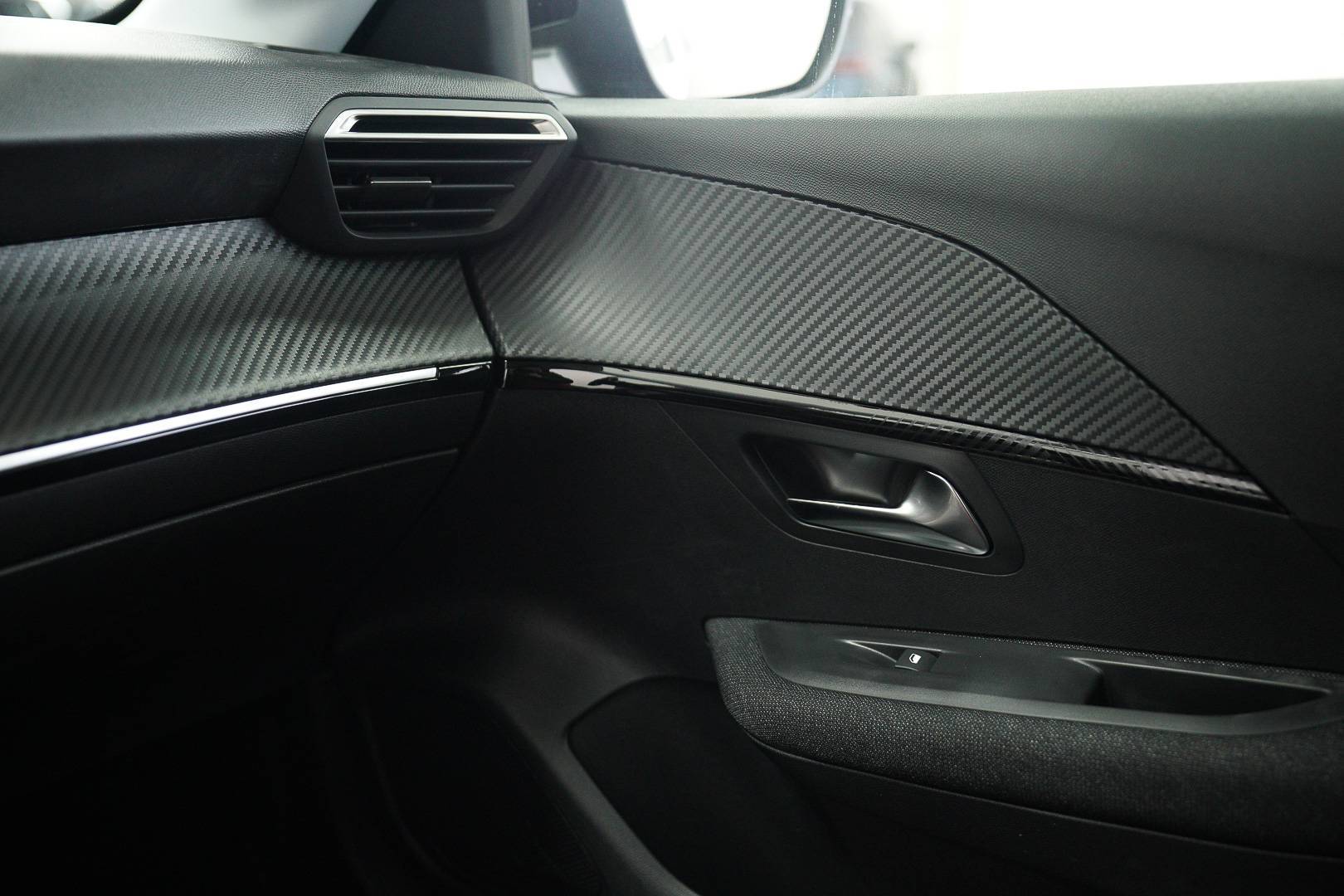 PEUGEOT 208 - Foto 21