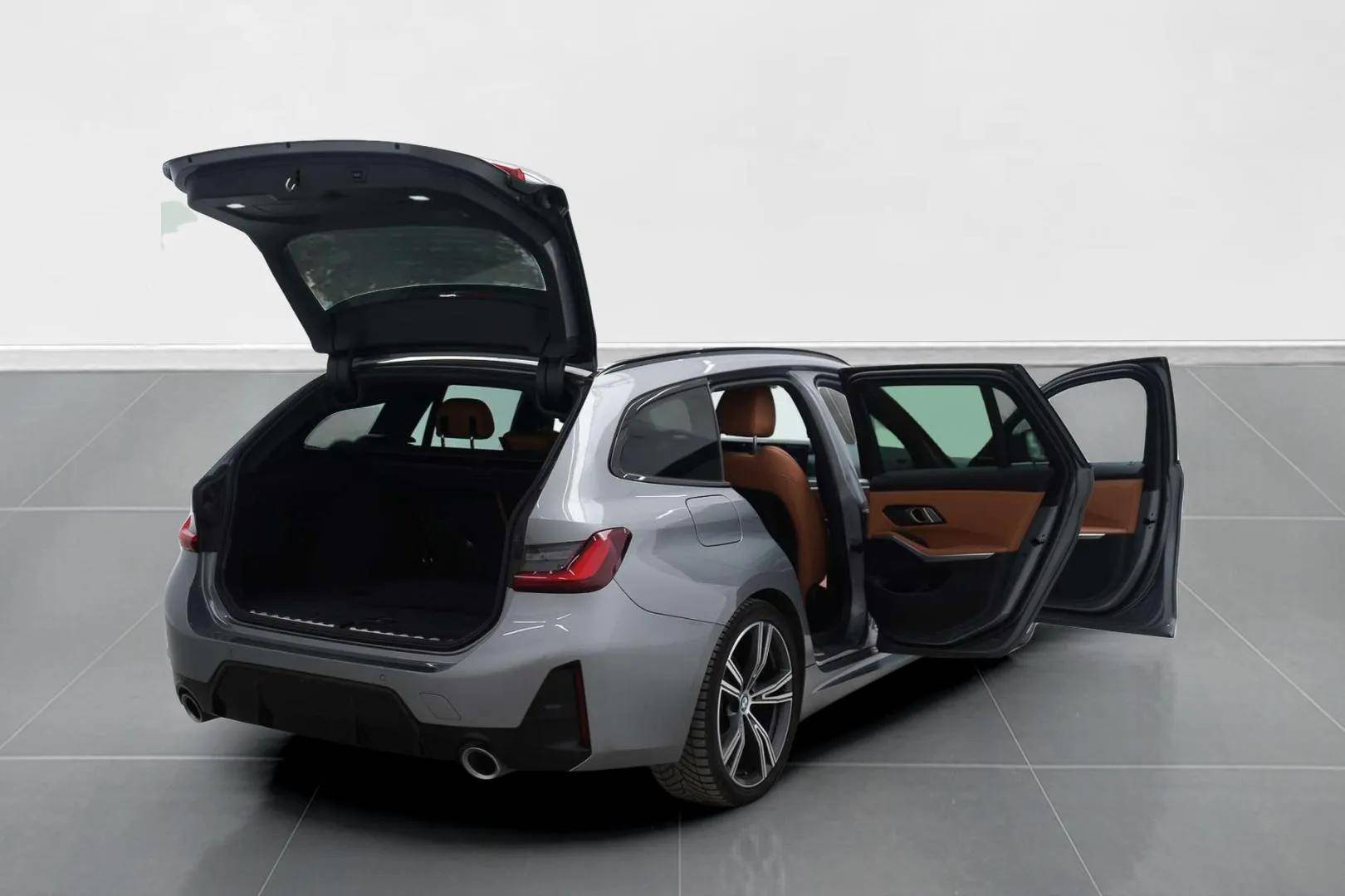 BMW Serie 3 Touring - Foto 9
