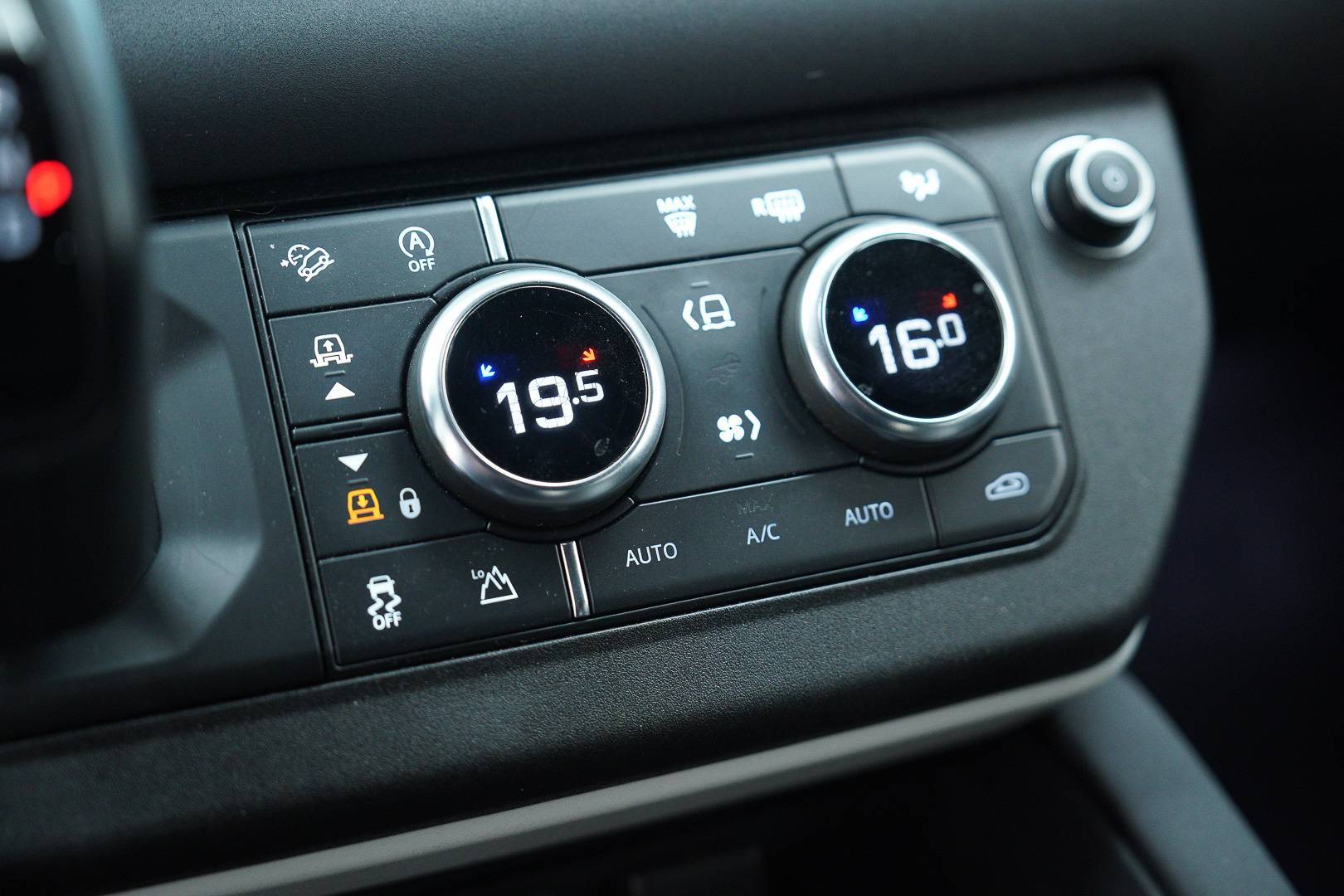 LAND ROVER Defender - Foto 19