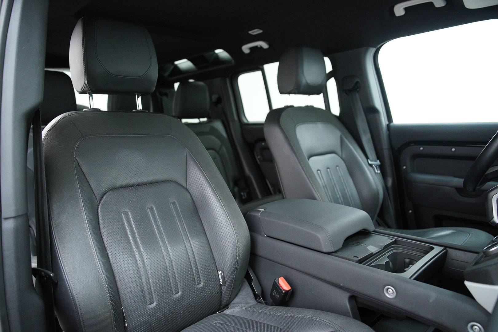 LAND ROVER Defender - Foto 23