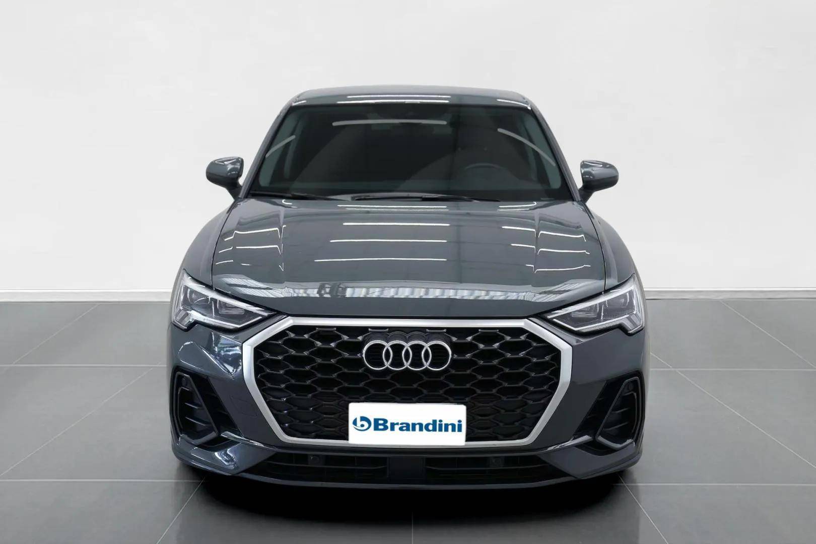 AUDI Q3 - Foto 2