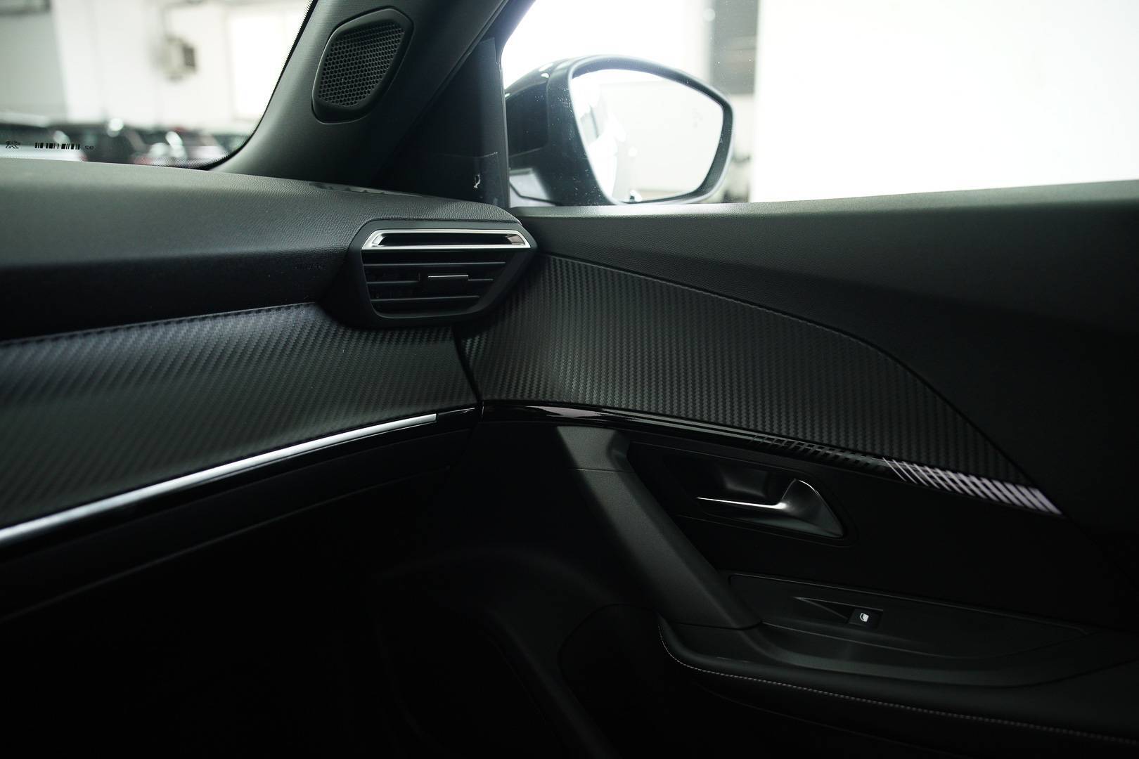PEUGEOT 2008 - Foto 23