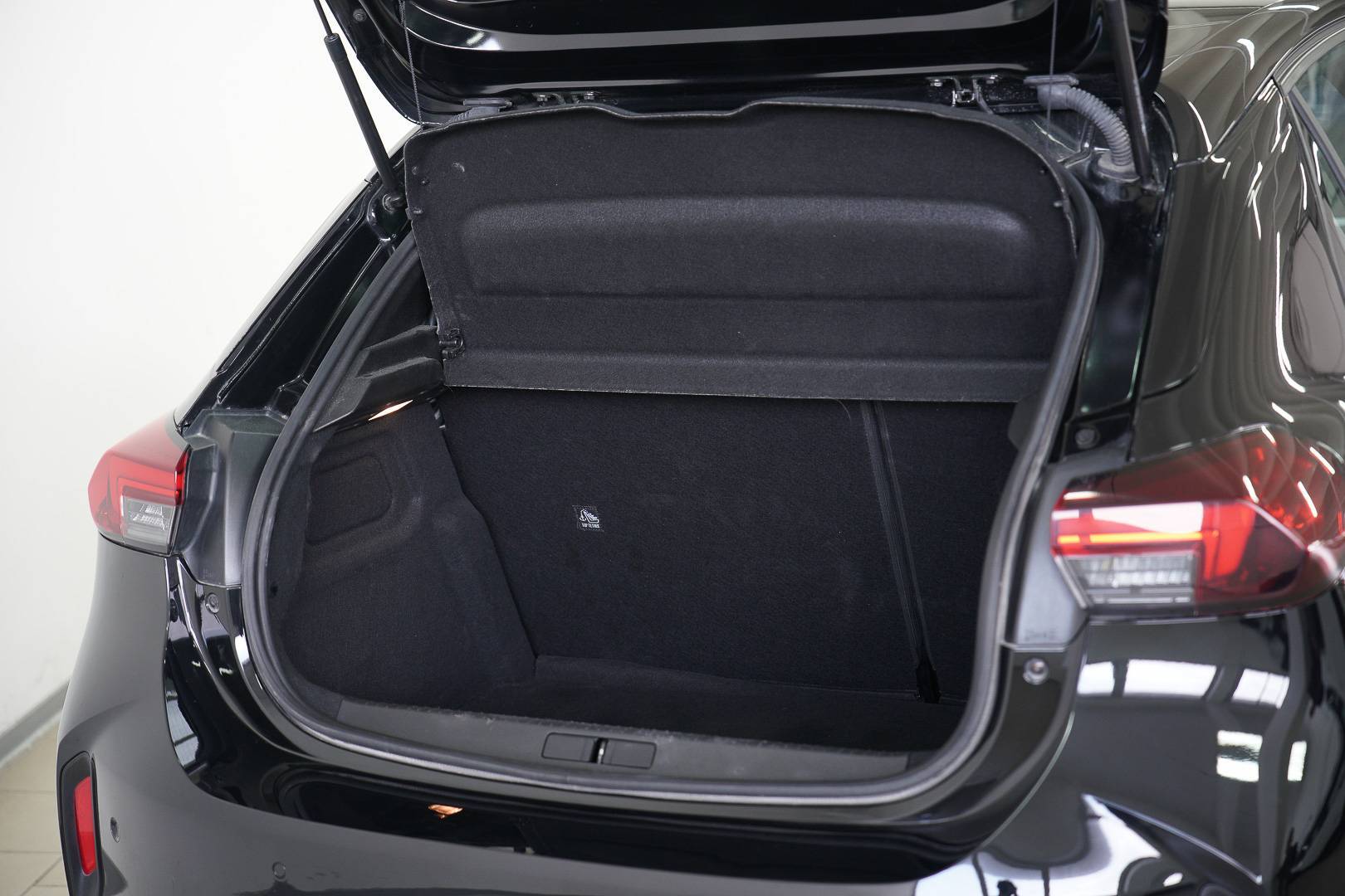 OPEL Corsa - Foto 9