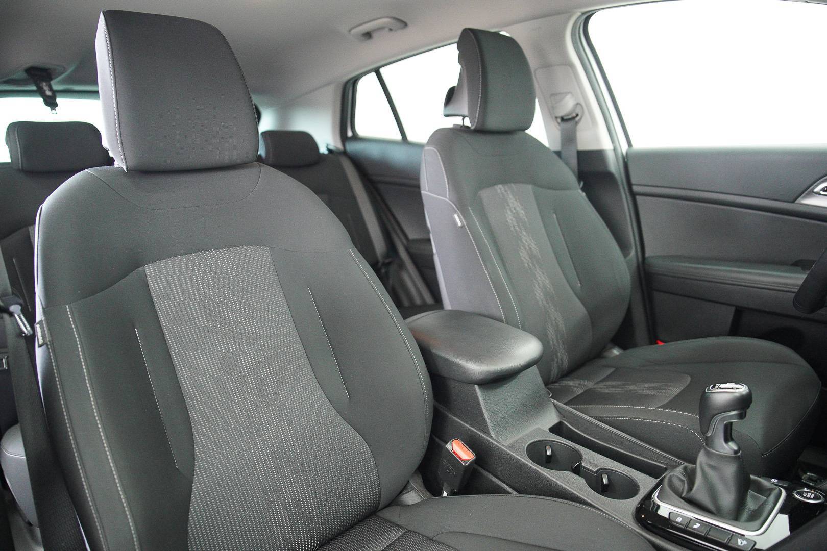 KIA Sportage - Foto 22