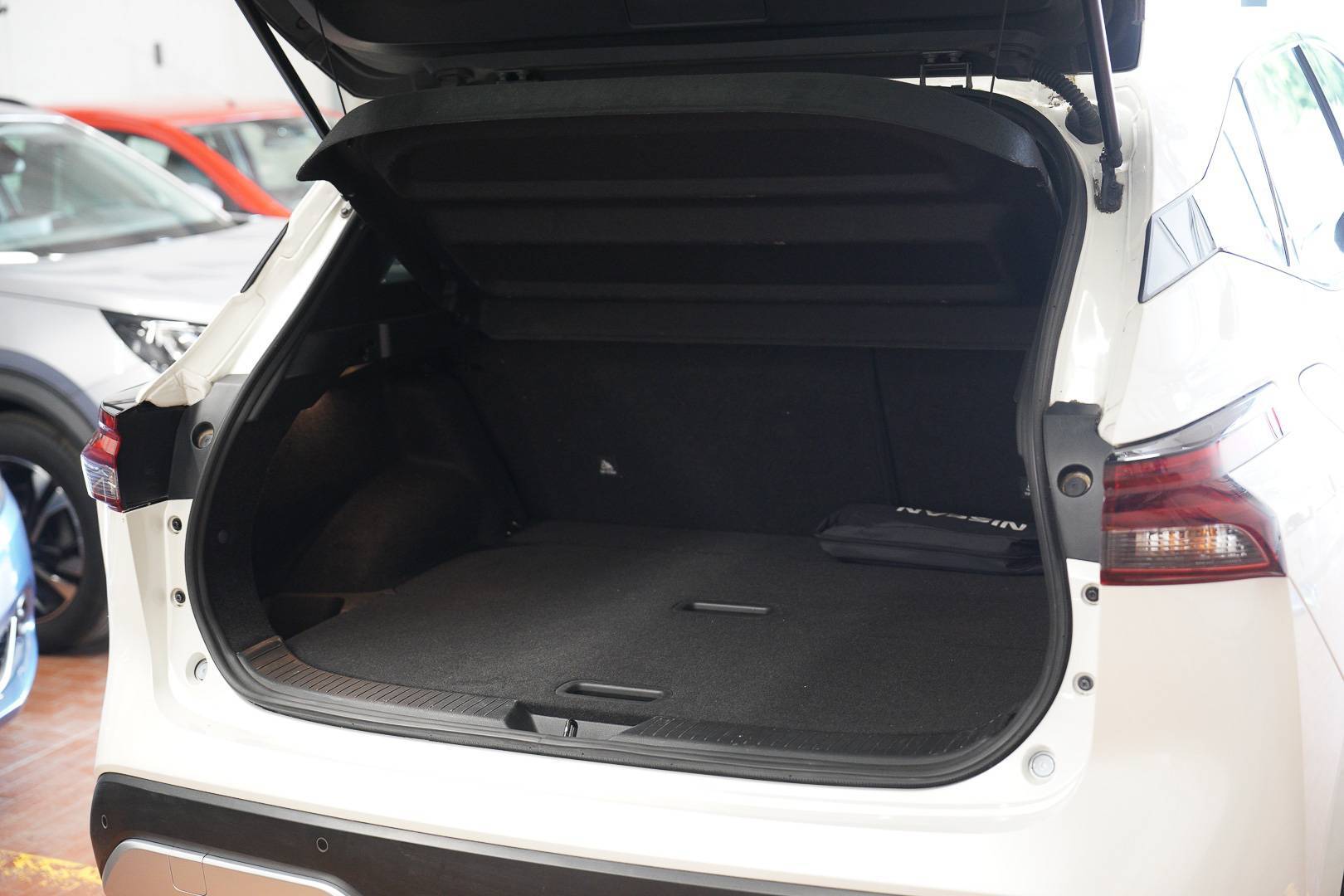 NISSAN Qashqai - Foto 8