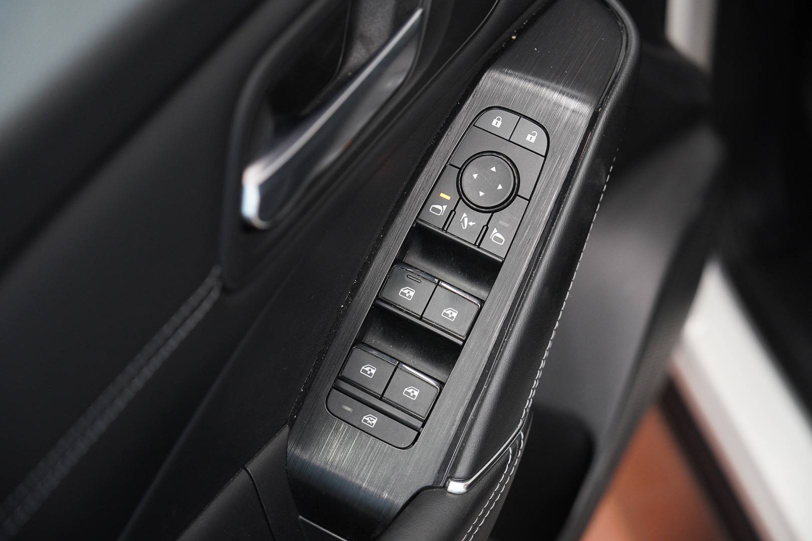 NISSAN Qashqai - Foto 9