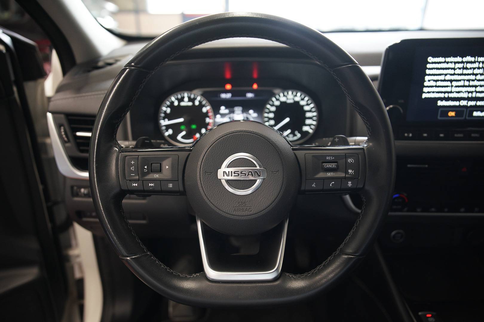 NISSAN Qashqai - Foto 10