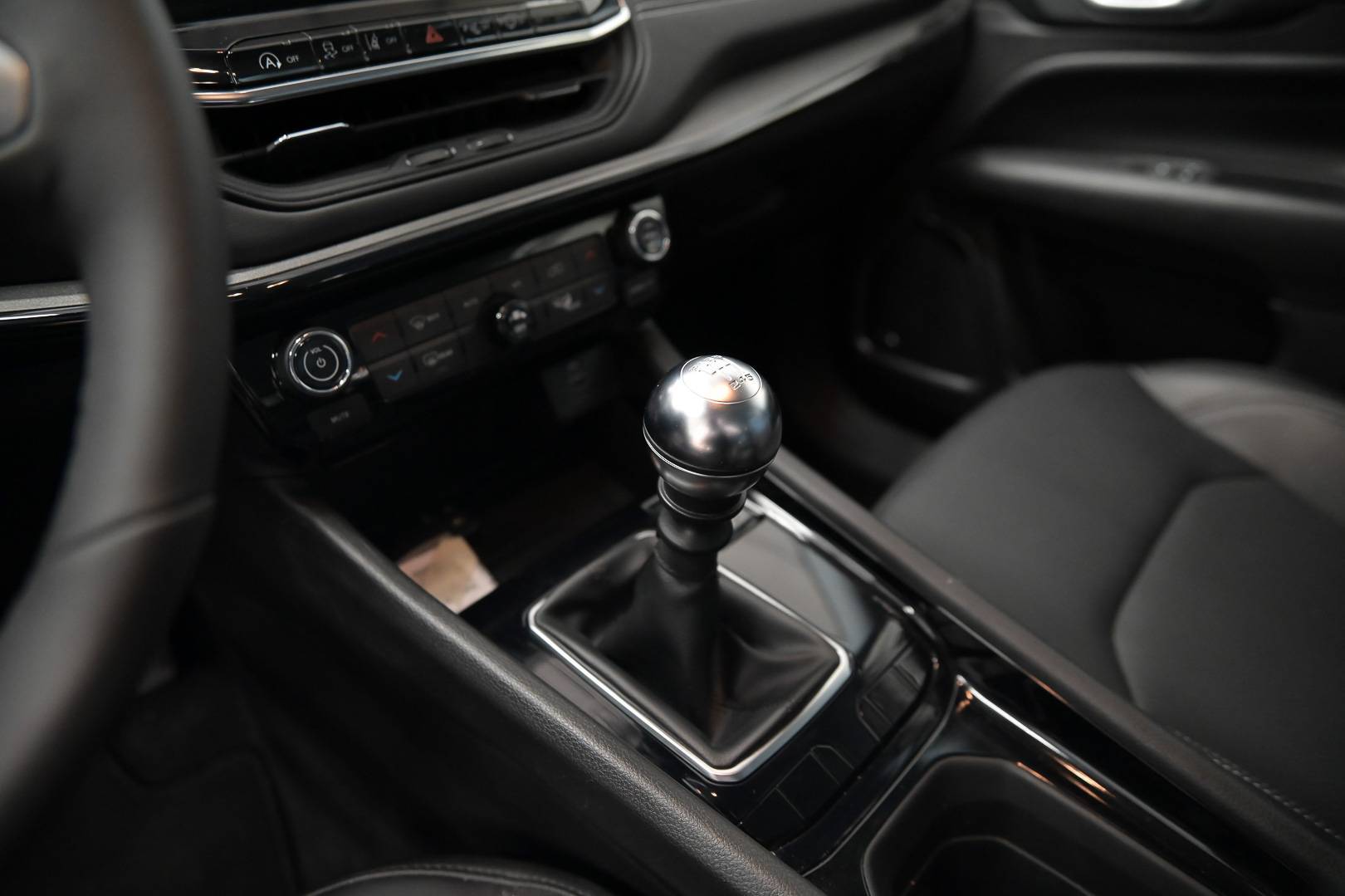 JEEP Compass - Foto 14