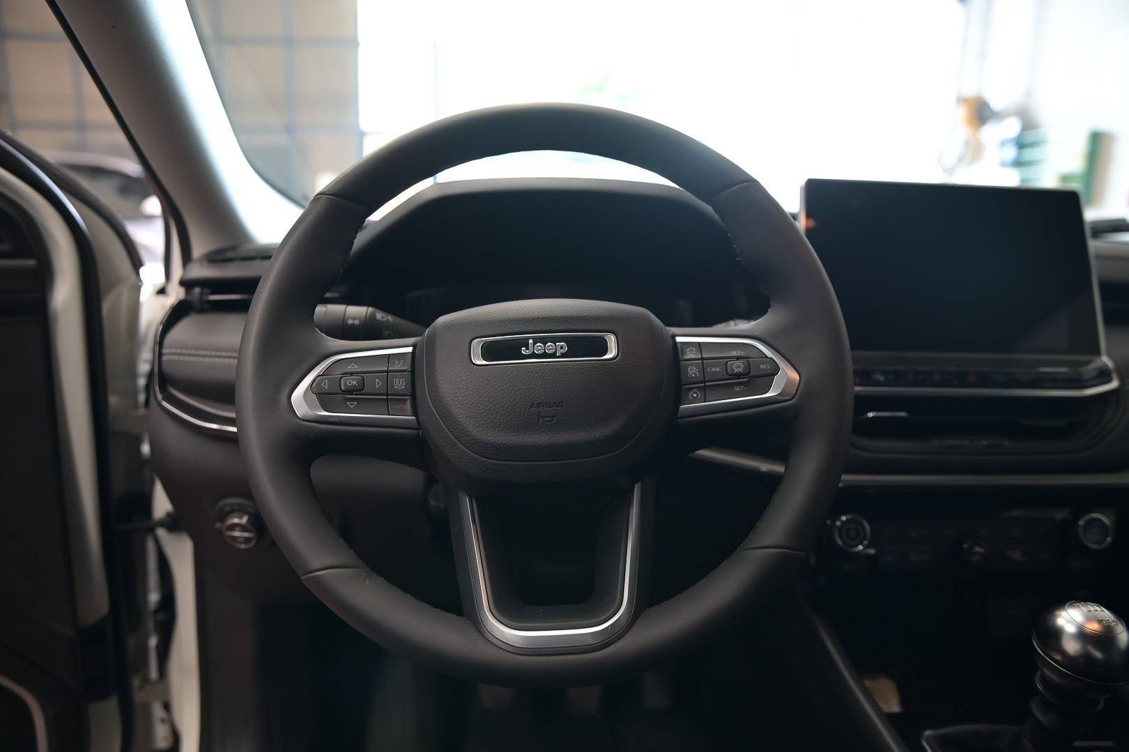 JEEP Compass - Foto 15