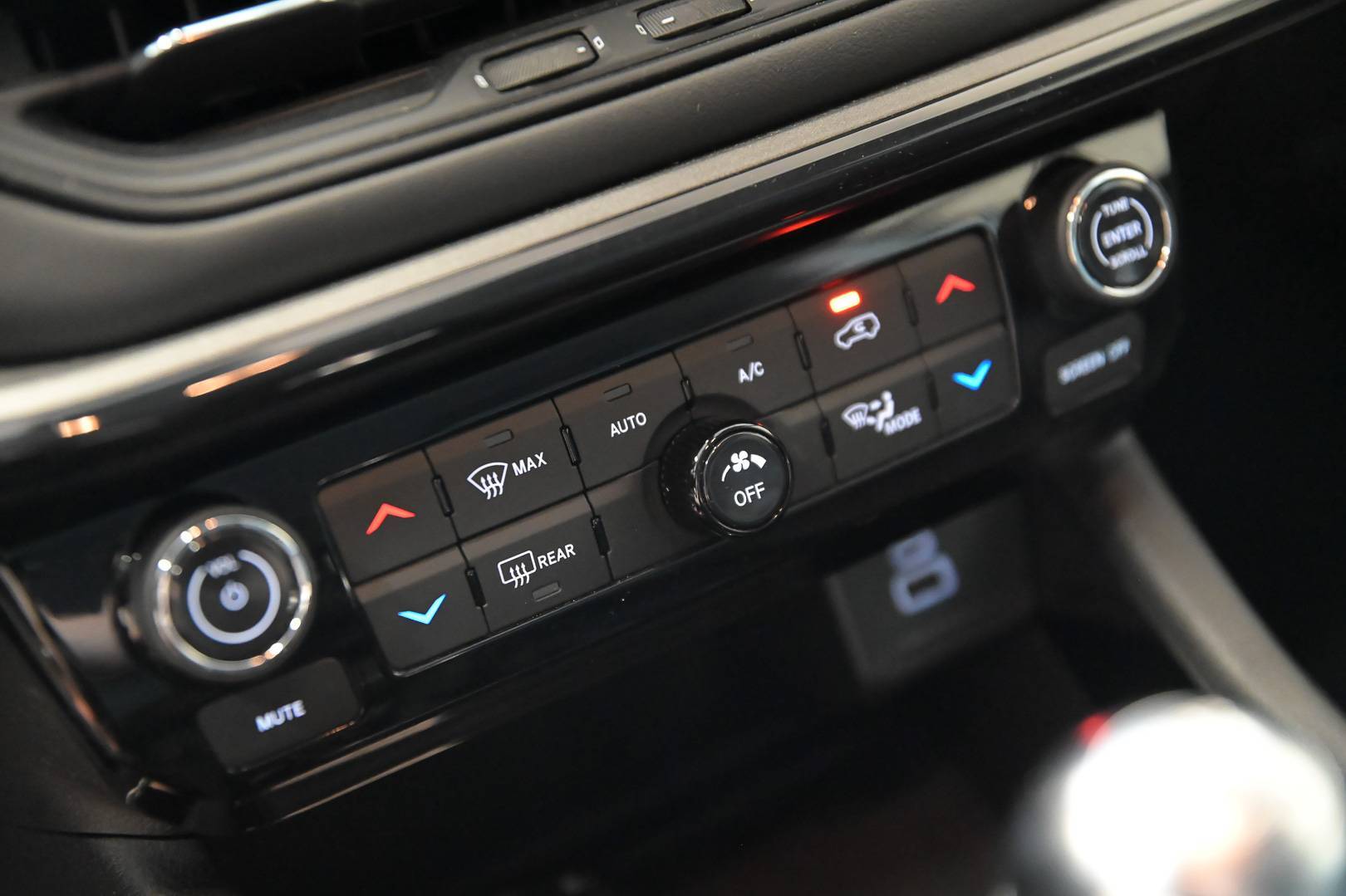 JEEP Compass - Foto 21