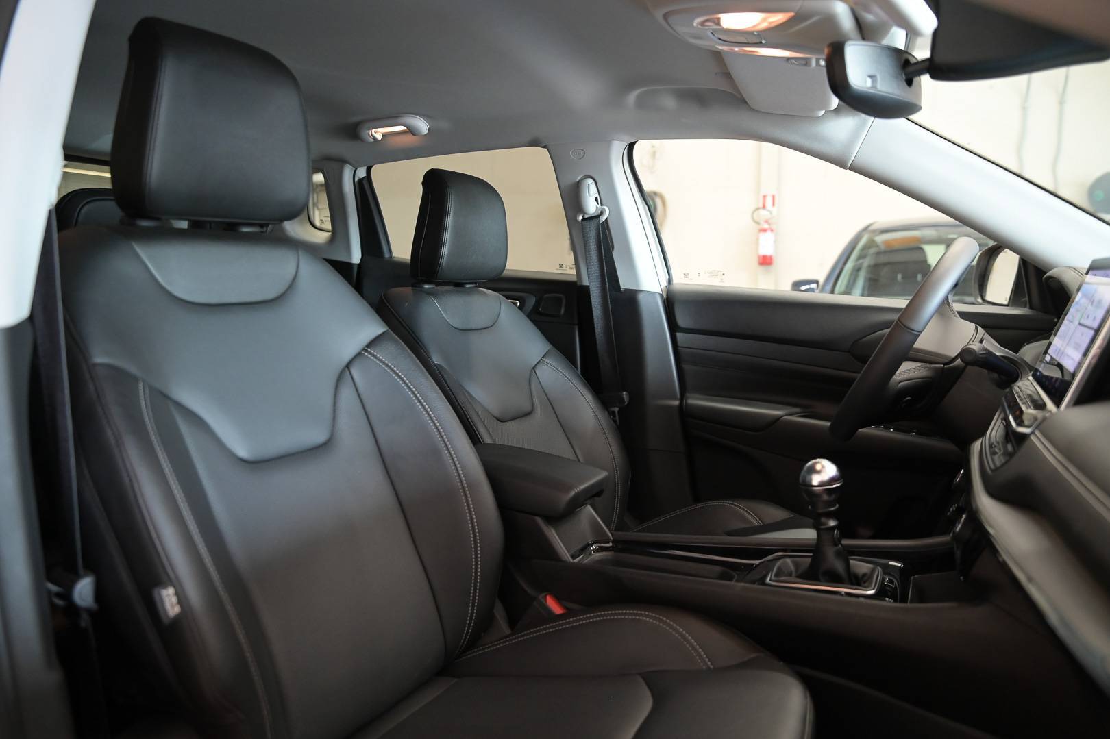 JEEP Compass - Foto 29