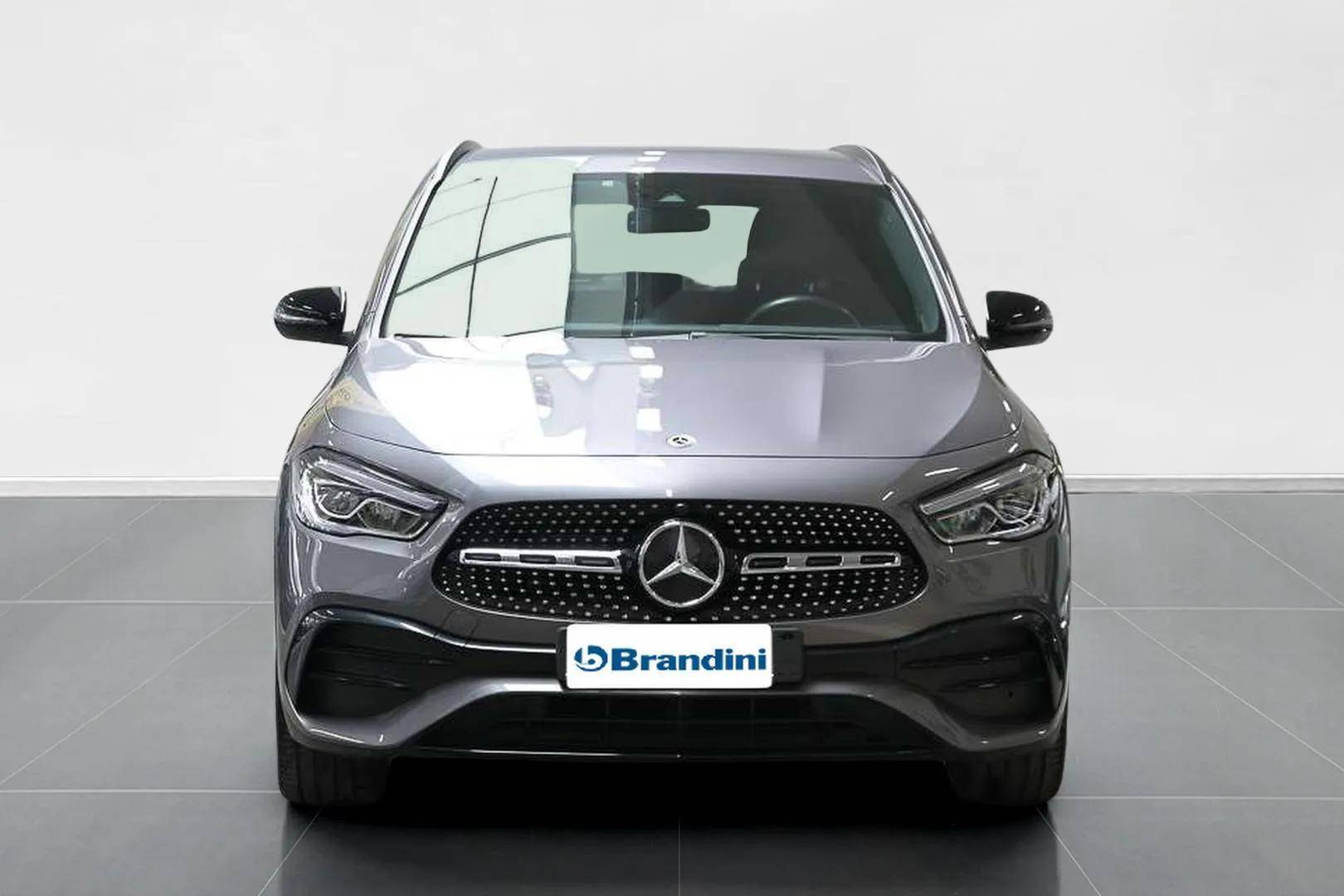 MERCEDES GLA - Foto 2